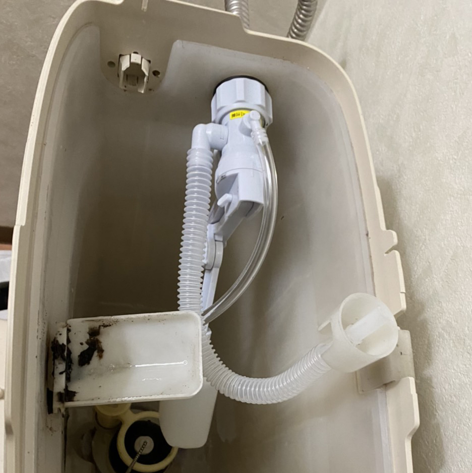 トイレタンクの水漏れ修理 水道屋レスキュープロ